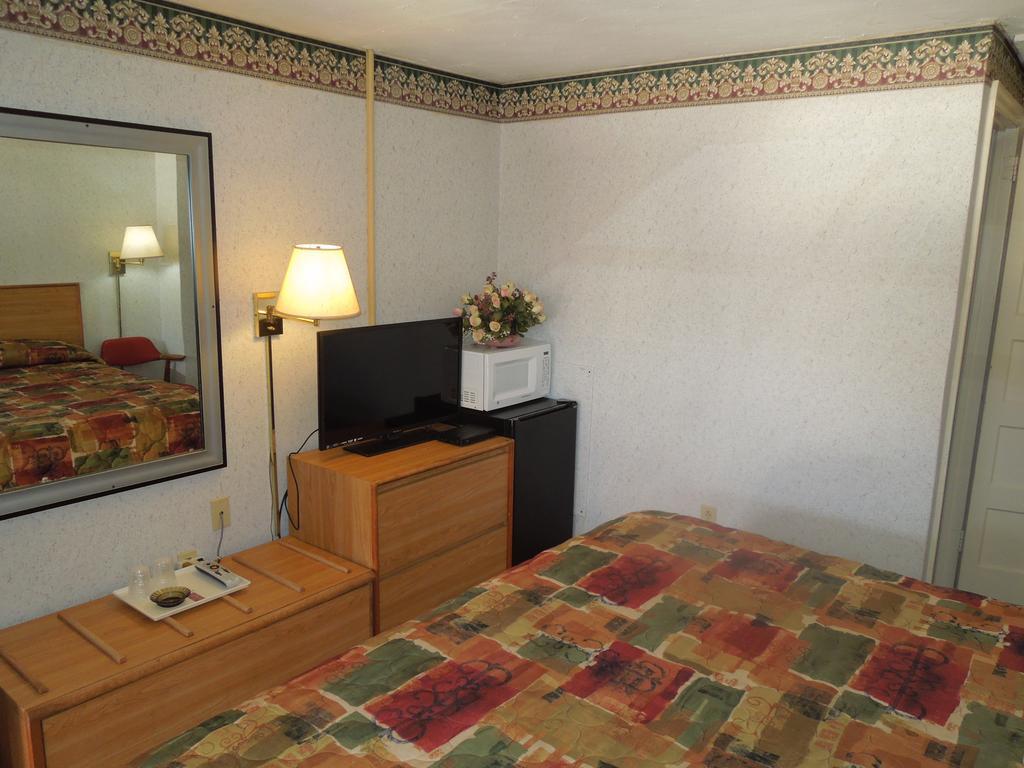 Red Lion Motel Southampton Esterno foto